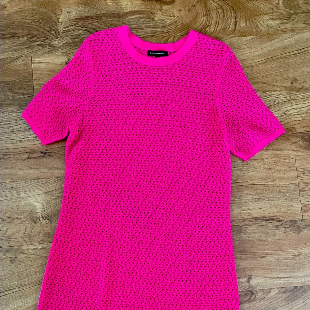 Very pretty 2 piece Banana Republic dress Haute Pink